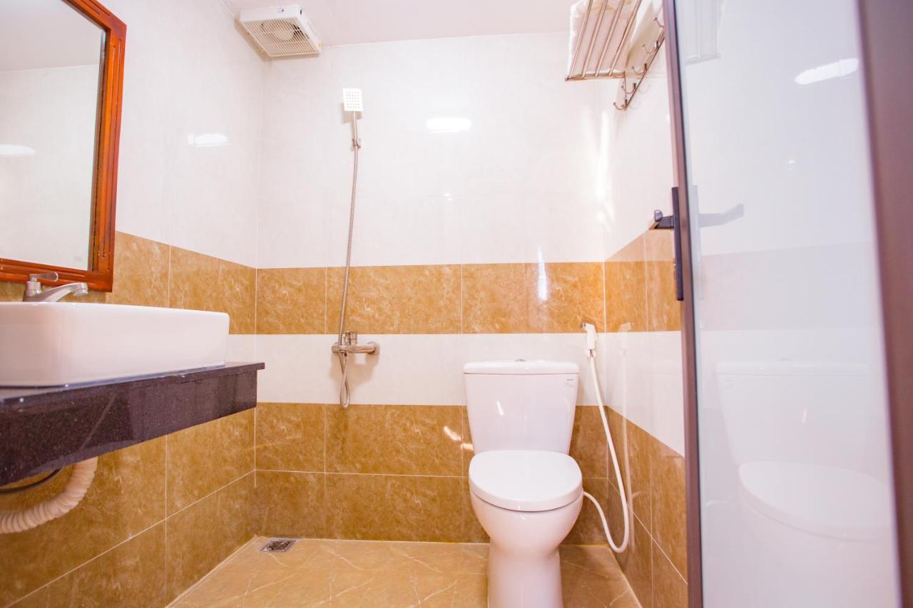 Thanh Phuong Hotel Hue Exteriör bild
